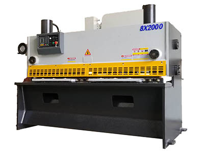 Máy cắt tôn thủy lực Guillotine